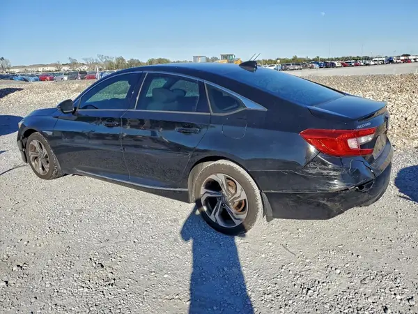 1HGCV2F52JA036217 2018 HONDA ACCORD - Image 2