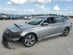 1HGCV2F52JA037397 2018 HONDA ACCORD