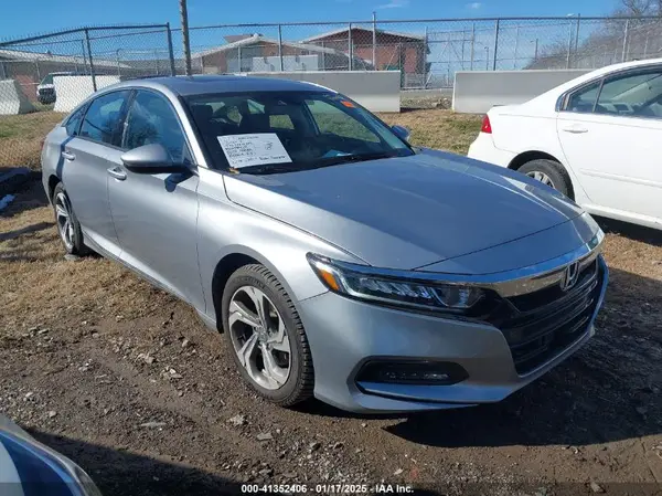 1HGCV2F52JA039134 2018 HONDA ACCORD - Image 1