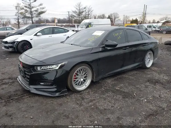 1HGCV2F52KA013117 2019 HONDA ACCORD - Image 2