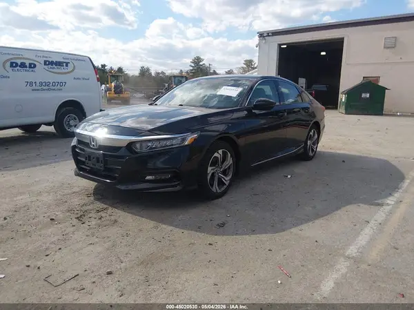 1HGCV2F53JA005705 2018 HONDA ACCORD - Image 2