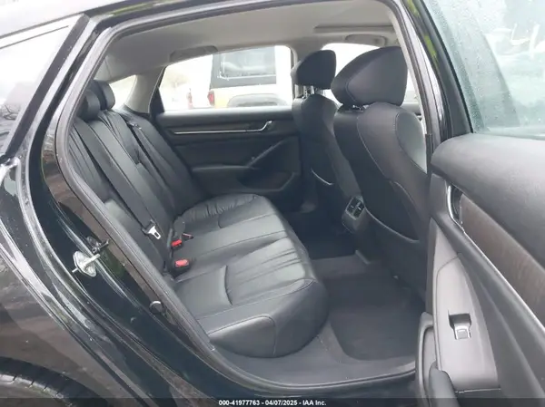 1HGCV2F53JA025226 2018 HONDA ACCORD - Image 8