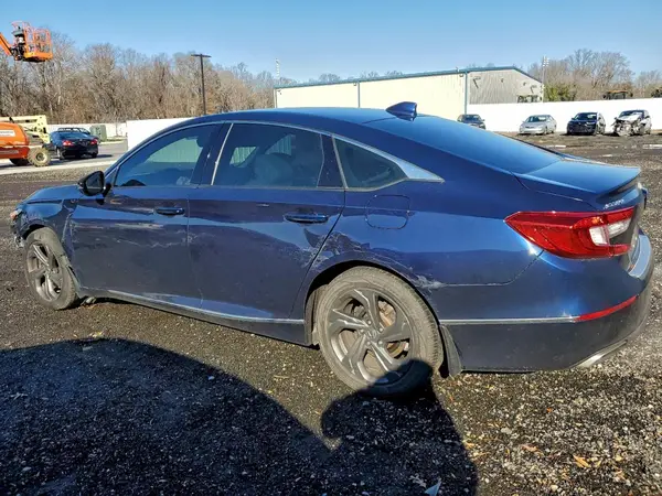 1HGCV2F53JA027400 2018 HONDA ACCORD - Image 2