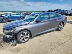 1HGCV2F53JA028448 2018 HONDA ACCORD