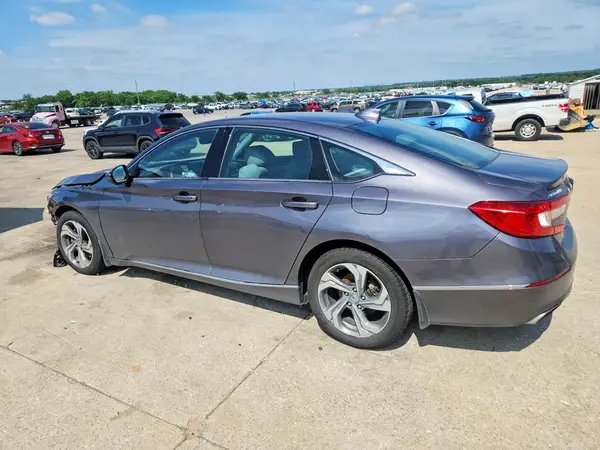 1HGCV2F53JA028448 2018 HONDA ACCORD - Image 2