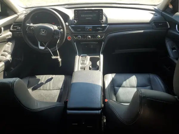 1HGCV2F53JA033066 2018 HONDA ACCORD - Image 8