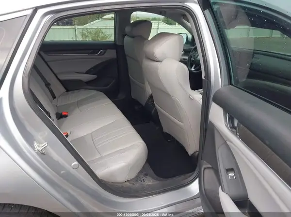 1HGCV2F53JA044018 2018 HONDA ACCORD - Image 8