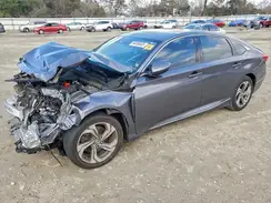 1HGCV2F53JA049946 2018 HONDA ACCORD
