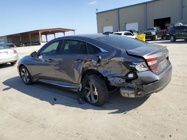 1HGCV2F54JA000559 2018 HONDA ACCORD - Image 2
