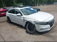 1HGCV2F54JA006555 2018 HONDA ACCORD