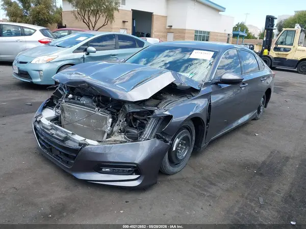 1HGCV2F54JA007835 2018 HONDA ACCORD - Image 2