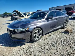 1HGCV2F54JA009889 2018 HONDA ACCORD