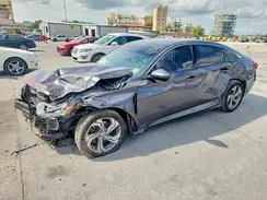 1HGCV2F54JA042617 2018 HONDA ACCORD