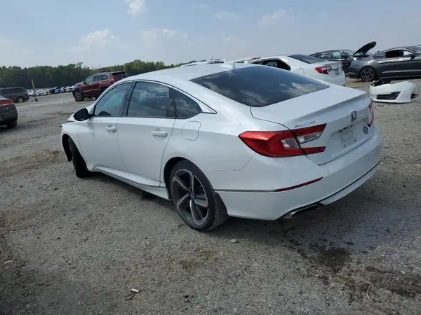 1HGCV2F54KA018156 2019 HONDA ACCORD - Image 2