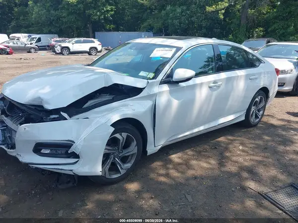1HGCV2F54KA031747 2019 HONDA ACCORD - Image 2