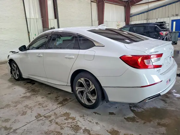 1HGCV2F55JA013420 2018 HONDA ACCORD - Image 2