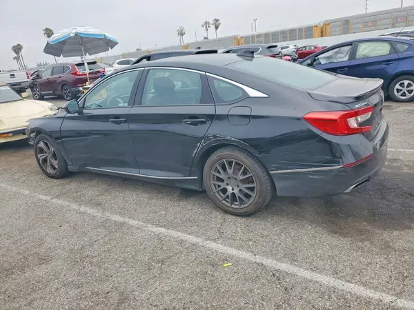 1HGCV2F55JA014907 2018 HONDA ACCORD - Image 2