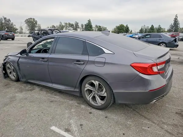 1HGCV2F55JA026264 2018 HONDA ACCORD - Image 2