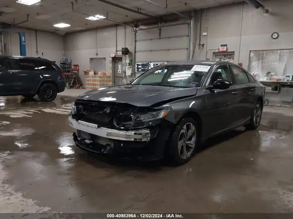 1HGCV2F55JA040360 2018 HONDA ACCORD - Image 2