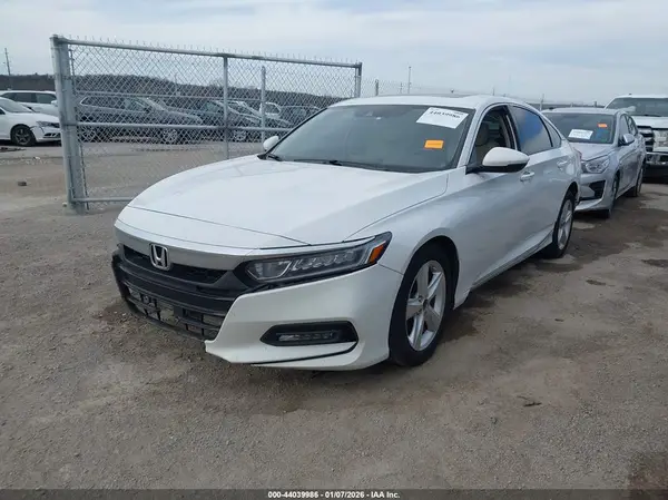 1HGCV2F55JA043324 2018 HONDA ACCORD - Image 2