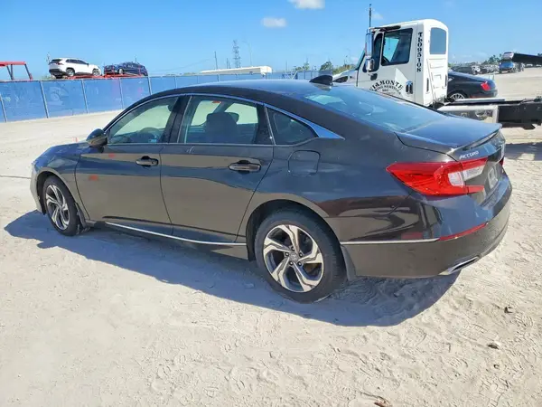 1HGCV2F56JA008985 2018 HONDA ACCORD - Image 2