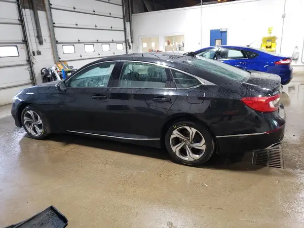 1HGCV2F56JA010672 2018 HONDA ACCORD - Image 2