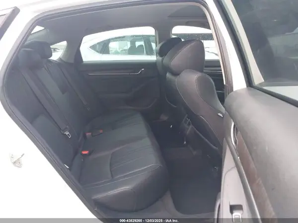 1HGCV2F56JA014138 2018 HONDA ACCORD - Image 8
