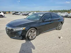 1HGCV2F56JA015581 2018 HONDA ACCORD