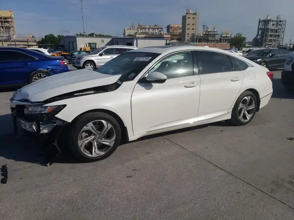 1HGCV2F56JA028136 2018 HONDA ACCORD - Image 1