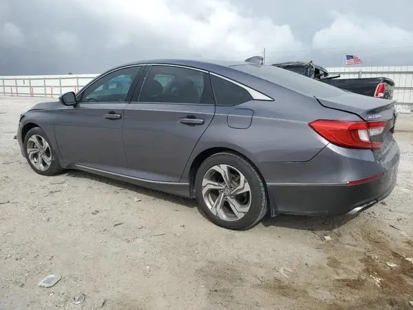 1HGCV2F56JA030162 2018 HONDA ACCORD - Image 2
