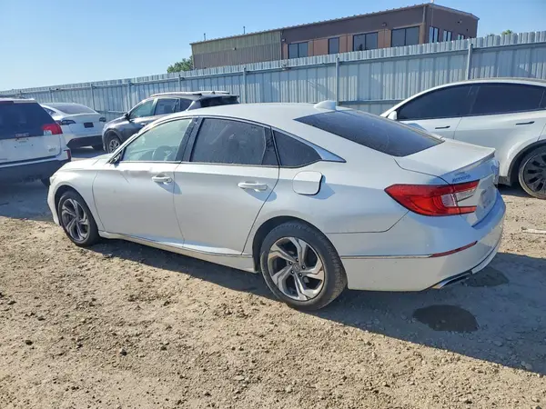 1HGCV2F56JA030680 2018 HONDA ACCORD - Image 2