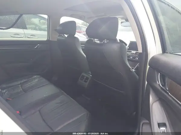 1HGCV2F56JA030906 2018 HONDA ACCORD - Image 8