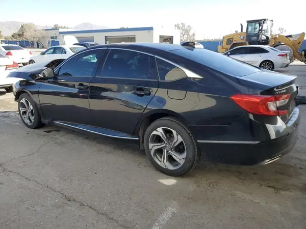 1HGCV2F56JA037192 2018 HONDA ACCORD - Image 2