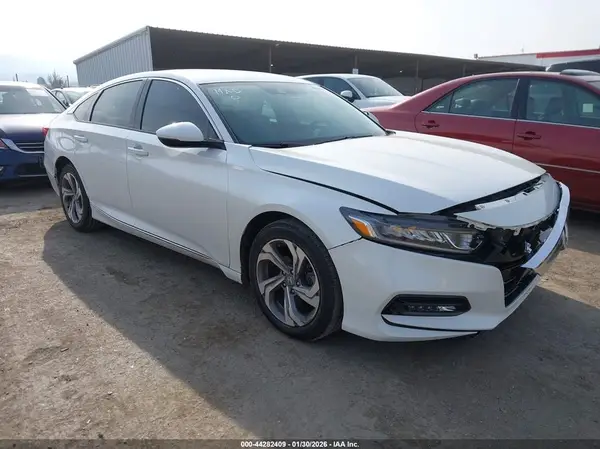 1HGCV2F56KA007823 2019 HONDA ACCORD - Image 1