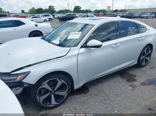 1HGCV2F56KA017042 2019 HONDA ACCORD - Image 2