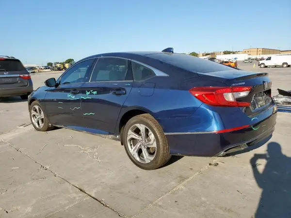 1HGCV2F57JA000328 2018 HONDA ACCORD - Image 2