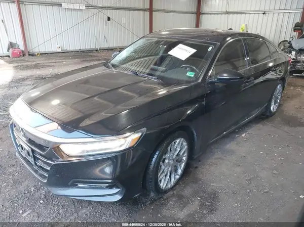 1HGCV2F57JA002421 2018 HONDA ACCORD - Image 2