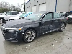 1HGCV2F57JA002452 2018 HONDA ACCORD