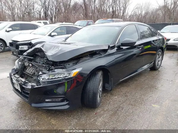 1HGCV2F57JA010583 2018 HONDA ACCORD - Image 2