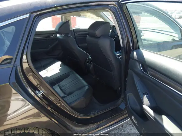 1HGCV2F57JA015668 2018 HONDA ACCORD - Image 8