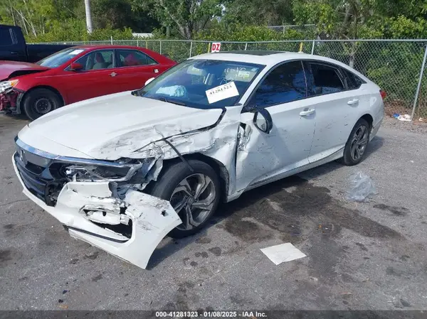 1HGCV2F57JA017839 2018 HONDA ACCORD - Image 2