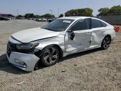 1HGCV2F57JA020319 2018 HONDA ACCORD