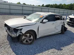 1HGCV2F57JA021941 2018 HONDA ACCORD