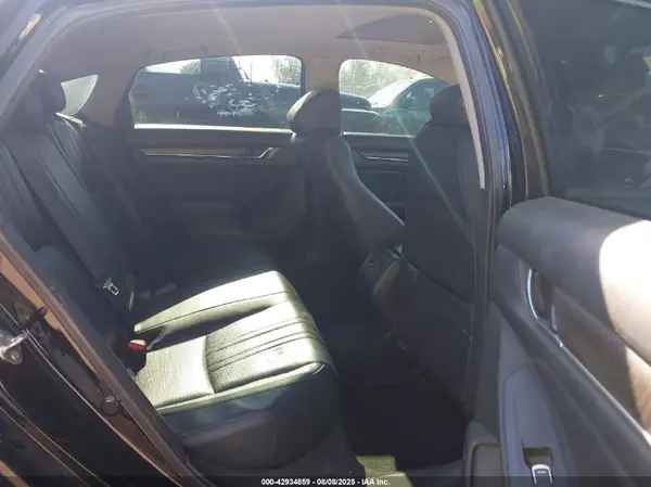 1HGCV2F57JA026041 2018 HONDA ACCORD - Image 8