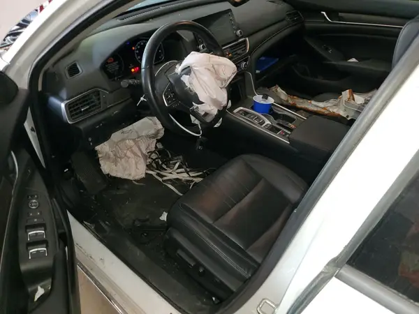 1HGCV2F57JA033961 2018 HONDA ACCORD - Image 8