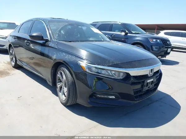 1HGCV2F57JA037198 2018 HONDA ACCORD - Image 1