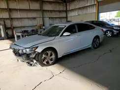 1HGCV2F57JA037752 2018 HONDA ACCORD
