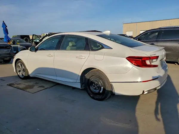 1HGCV2F57KA023691 2019 HONDA ACCORD - Image 2