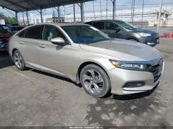 1HGCV2F58JA007899 2018 HONDA ACCORD