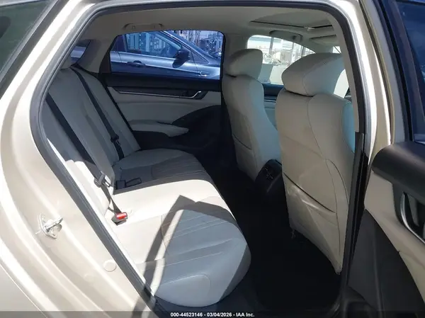 1HGCV2F58JA007899 2018 HONDA ACCORD - Image 8